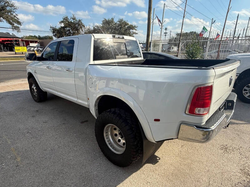 2017 RAM 3500 Laramie