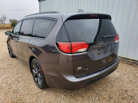 2020 Chrysler Pacifica Touring L 35th Anniversary