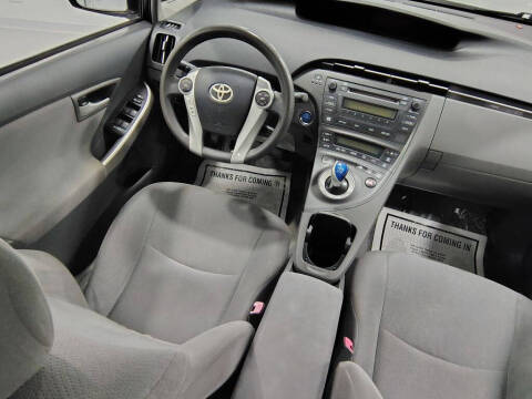 2010 Toyota Prius II