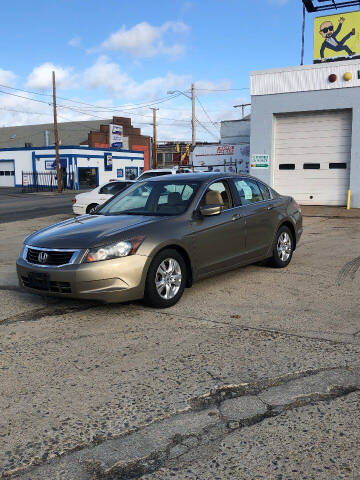 2009 Honda Accord for sale at Liberty Auto Sales in Pawtucket RI