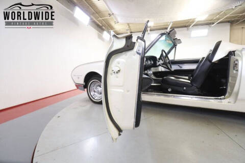 1962 Ford Thunderbird