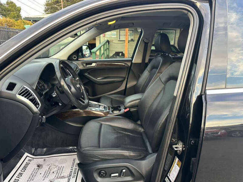 2014 Audi Q5 Hybrid 2.0T quattro Prestige