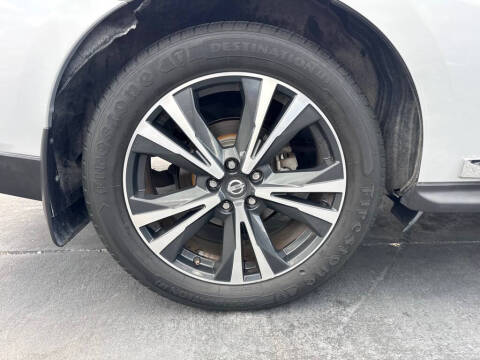 2019 Nissan Pathfinder Platinum