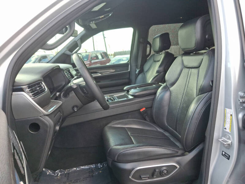 2022 Jeep Wagoneer Series III