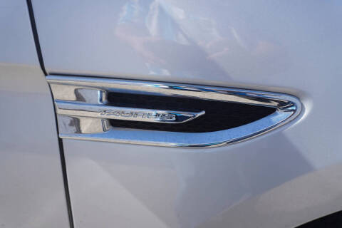 2017 Ford Taurus Limited