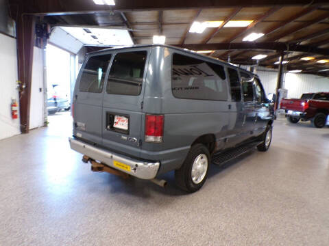 2013 Ford E-Series E-350 SD XLT