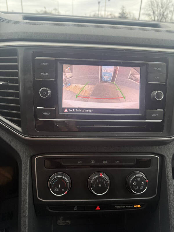 2020 Volkswagen Atlas Cross Sport S 4Motion