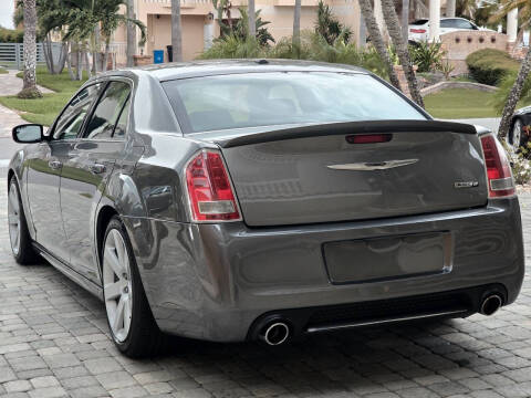 2012 Chrysler 300 SRT8