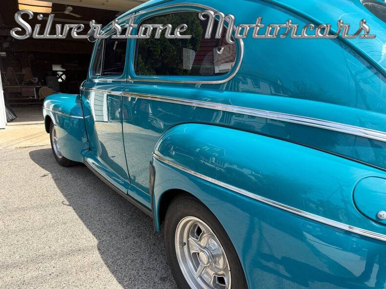 1946 Ford Super Deluxe