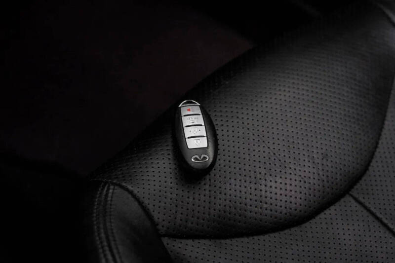 2010 Infiniti G37 Coupe x