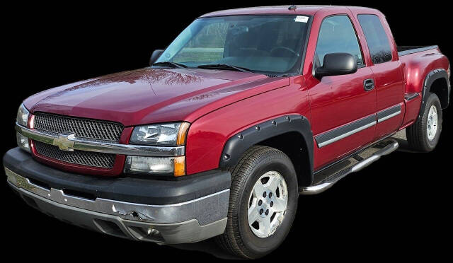 2004 Chevrolet Silverado 1500 for sale at C.C.R. Auto Sales, Inc. in New Lenox, IL