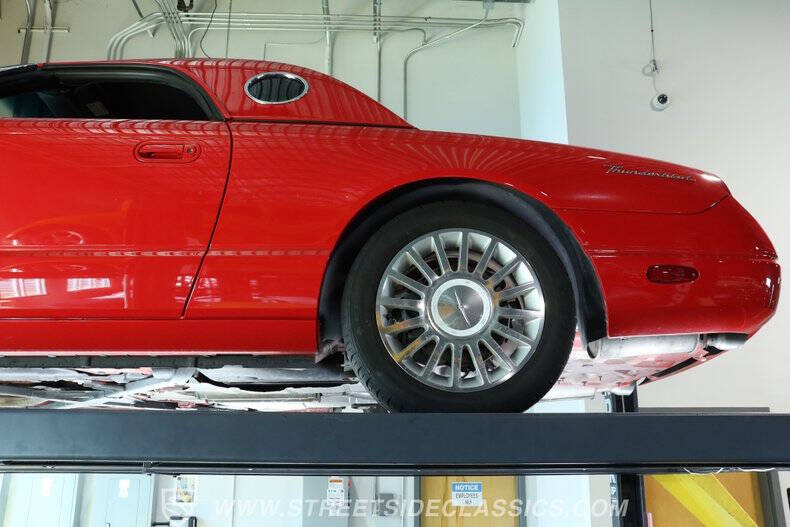 2005 Ford Thunderbird Deluxe