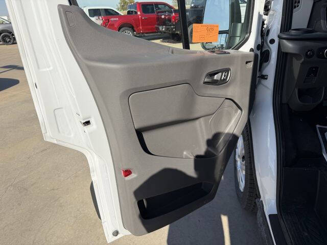 2025 Ford Transit