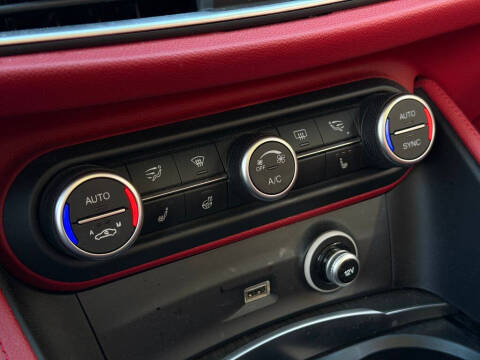 2019 Alfa Romeo Stelvio Ti