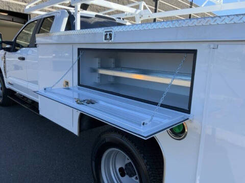 2025 Ford F-350 Super Duty XL