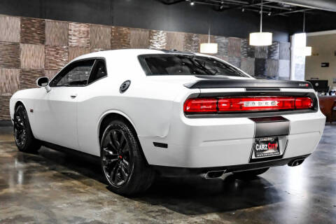 2013 Dodge Challenger SRT8 Core