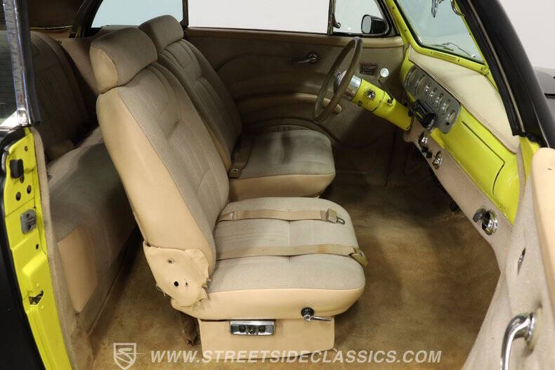 1946 Ford Deluxe