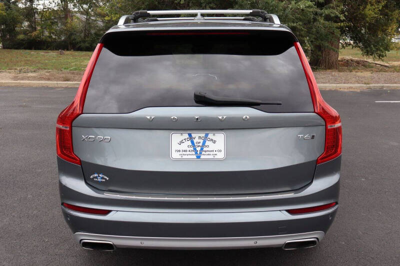 2018 Volvo XC90 T6 Momentum