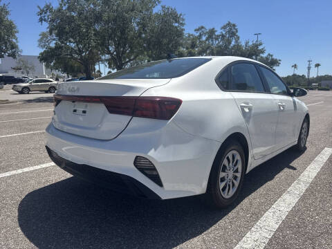 2022 Kia Forte FE