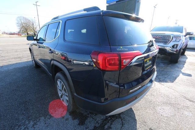 2017 GMC Acadia SLE-2