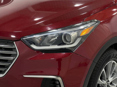 2017 Hyundai Santa Fe SE