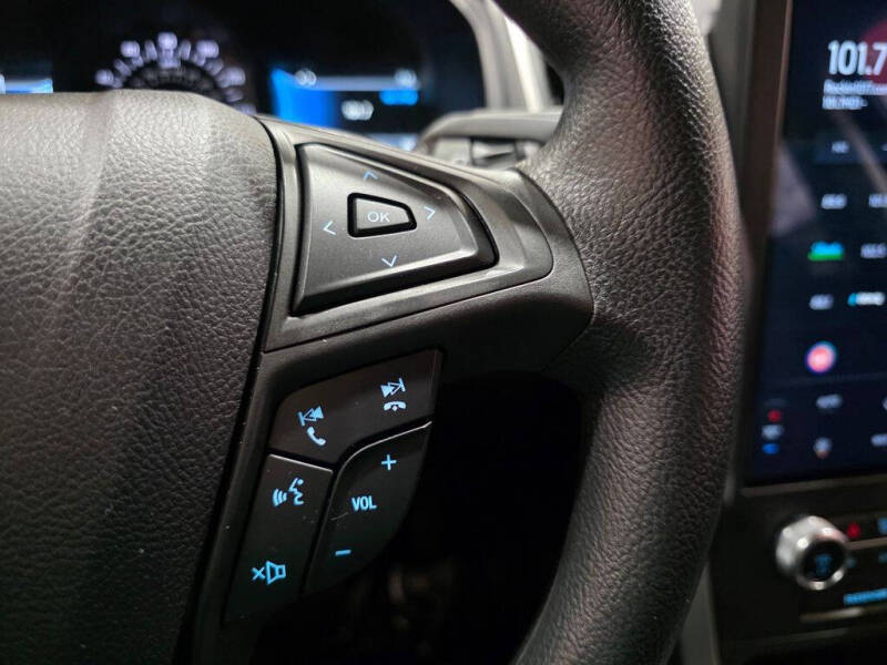 2024 Ford Edge SE