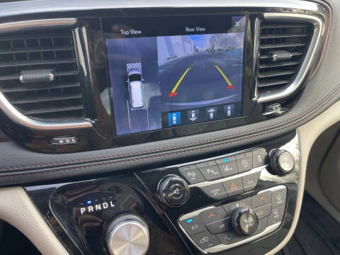 2017 Chrysler Pacifica Limited