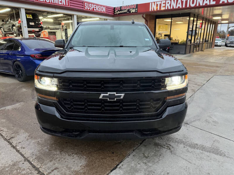 2018 Chevrolet Silverado 1500 Custom
