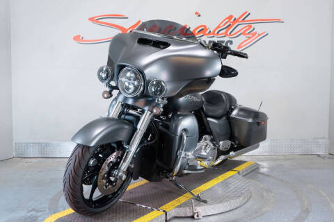 2017 Harley-Davidson Street Glide Special