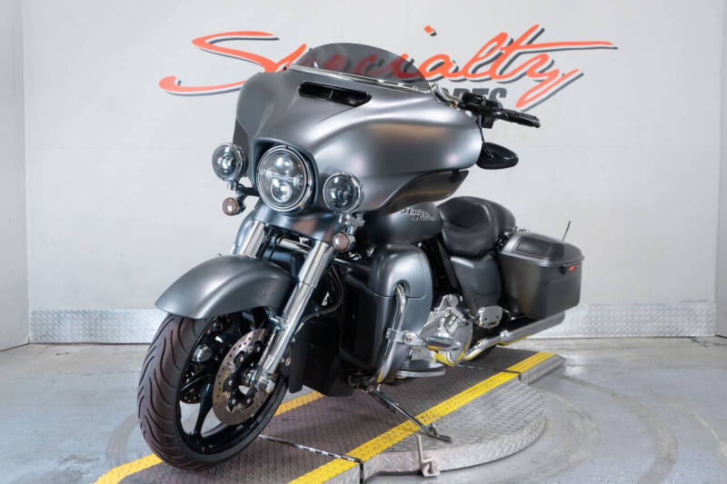 2017 Harley-Davidson Street Glide Special