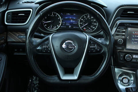 2017 Nissan Maxima Platinum