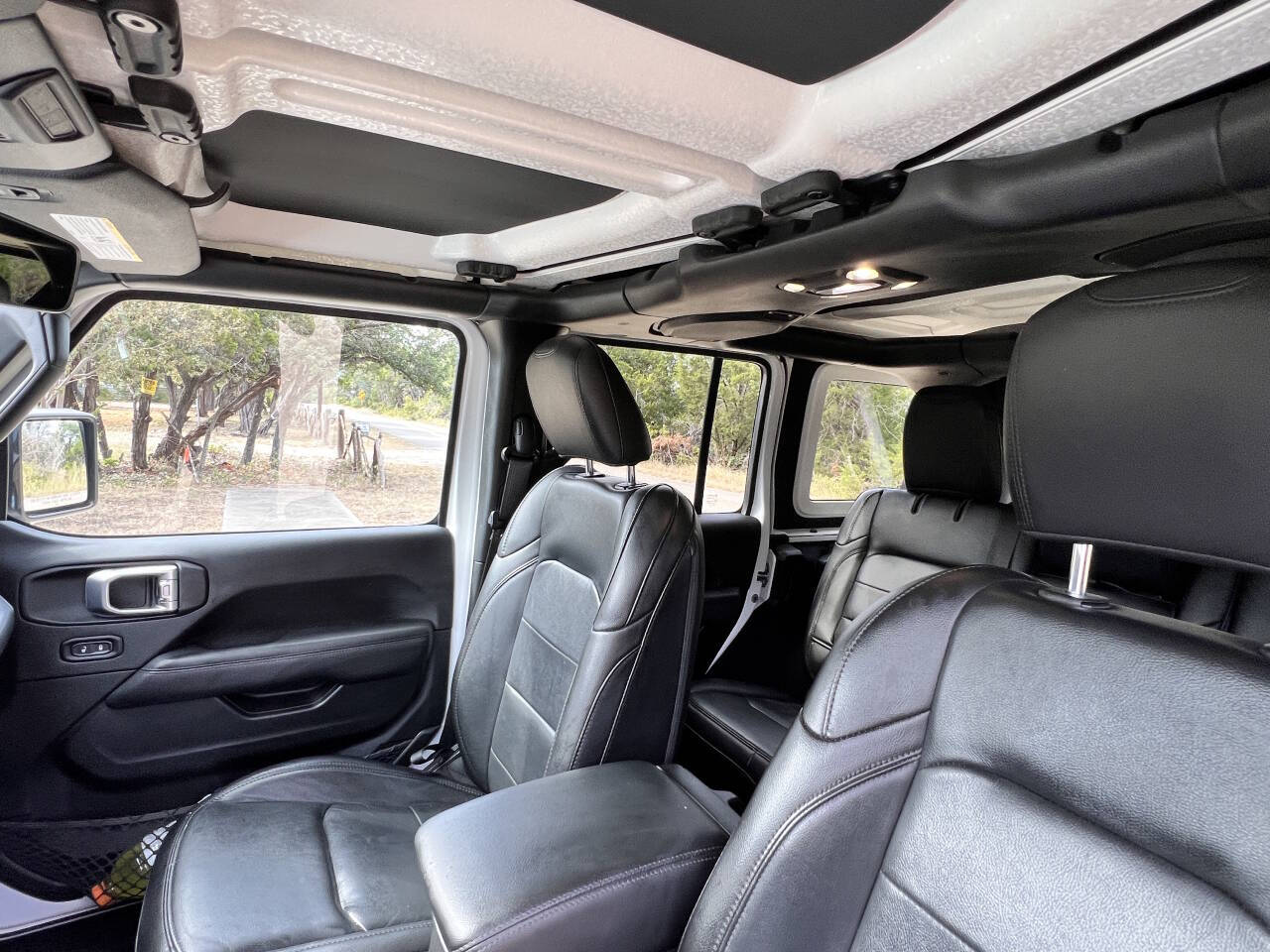 Used Car 2019 Jeep Wrangler Unlimited  Sahara Altitude 4x4 4dr Suv For Sale Under $30,000 In Austin, Texas
