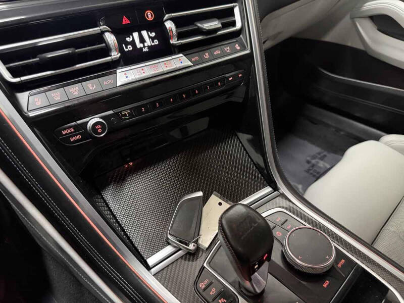 2020 BMW M8