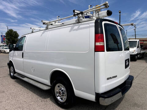 2014 GMC Savana 2500