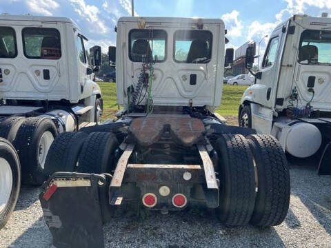 2014 Freightliner Cascadia