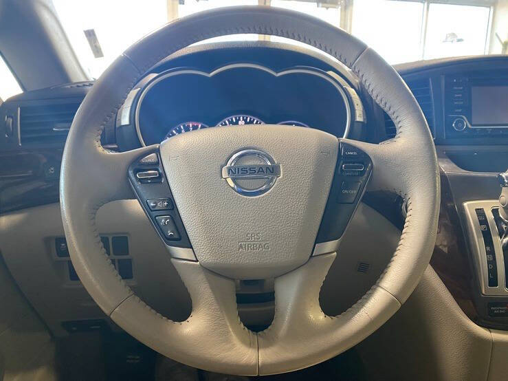 2017 Nissan Quest SV