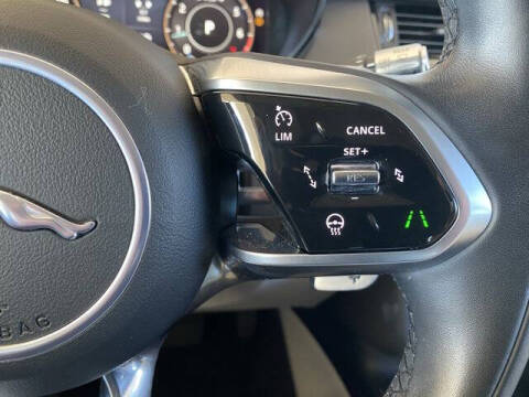 2022 Jaguar E-PACE P250 SE