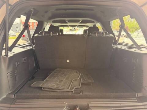 2013 Lincoln Navigator L