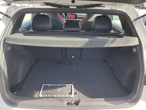 2022 Volkswagen Golf GTI SE