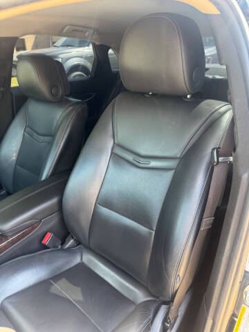 2013 Cadillac XTS Luxury Collection