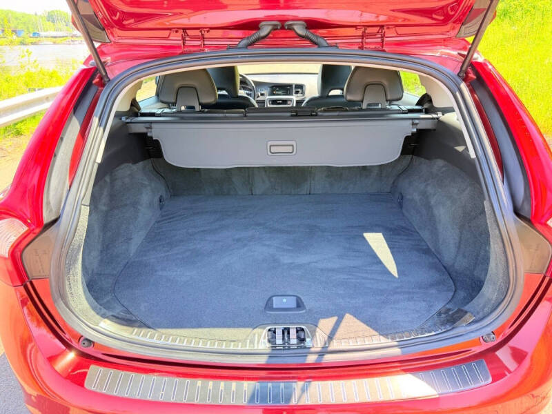 2016 Volvo V60 T5 Drive-E Premier