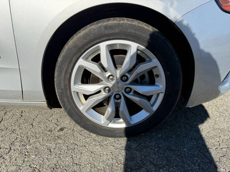 2019 Chevrolet Impala LT