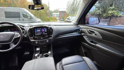 2021 Chevrolet Traverse RS