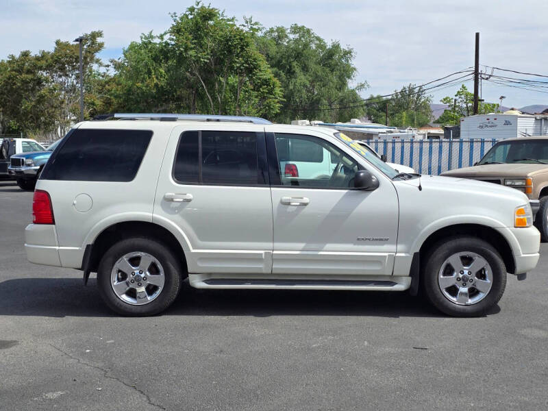 2004 Ford Explorer Limited