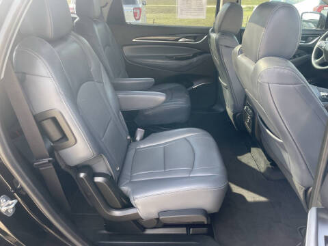 2020 Buick Enclave Essence