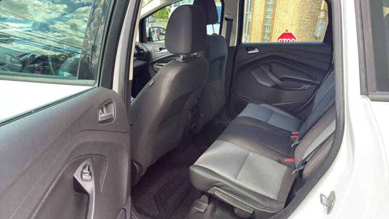 2017 Ford C-MAX Energi SE