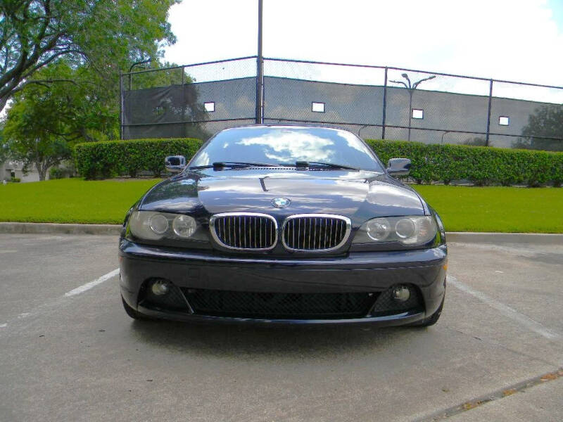 2004 BMW 3 Series 325 photo 17