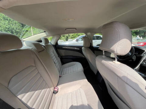 2017 Ford Fusion S