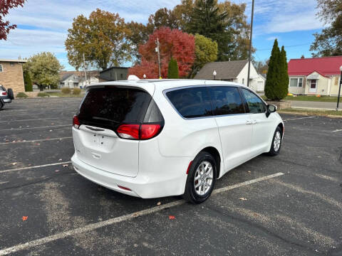 2017 Chrysler Pacifica Touring