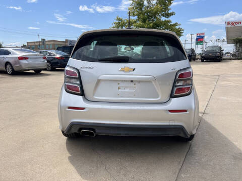 2017 Chevrolet Sonic LT Auto